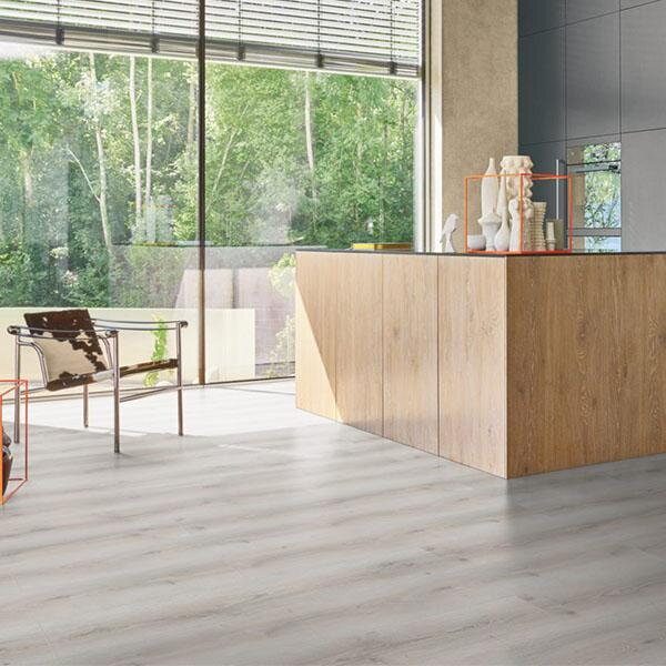 1593828 - Dub Askada biely bielený M4V