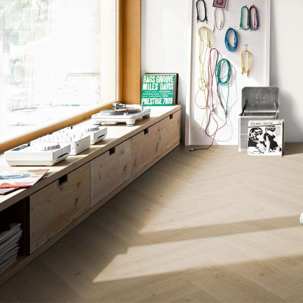 1747866 - Herringbone Dub Studioline prírodný 4V