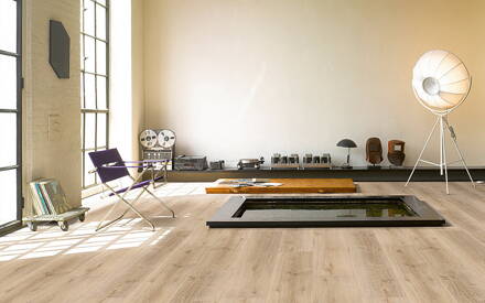 1743006 Dub Royal svetlo bielený